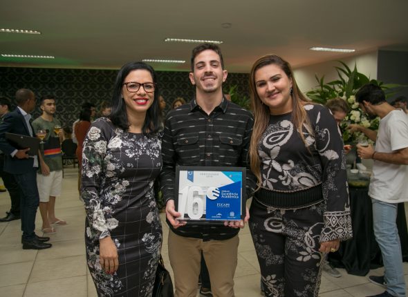 16-premio-excelencia-academica-2607